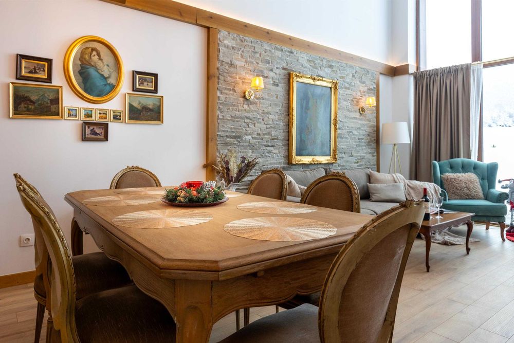 Продава се Къща в Разлог - 130 кв.м за 2693 €/кв.м - Снимка #2