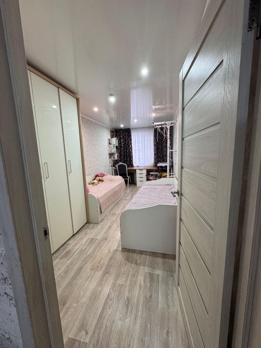 Продам 2 ух.комн кв район АХТАМАРА