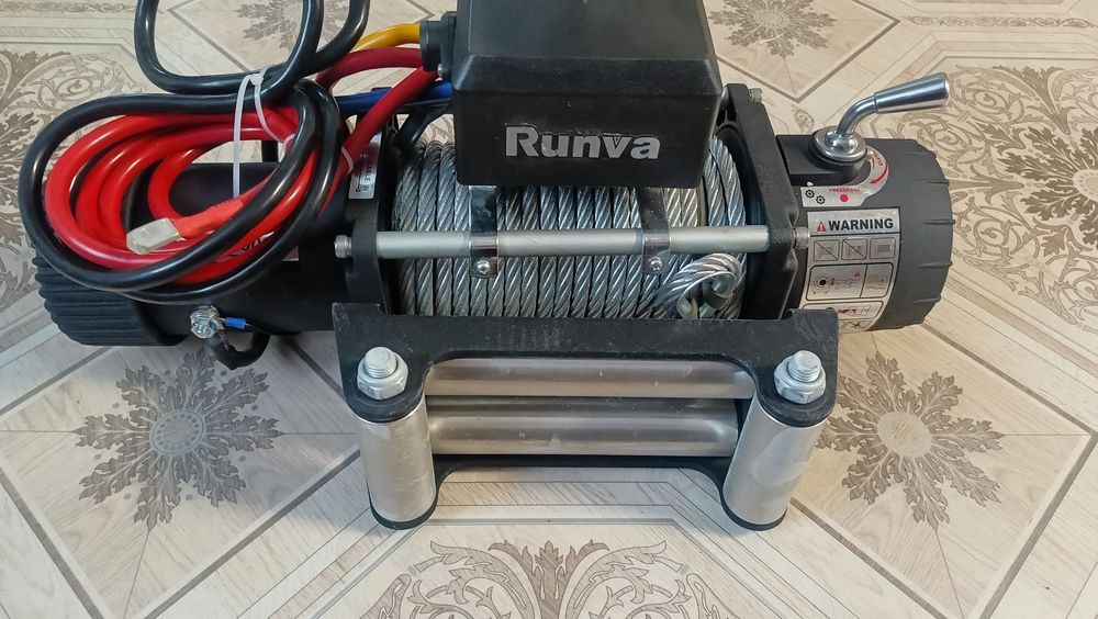 Лебедка Runva 1200-24В