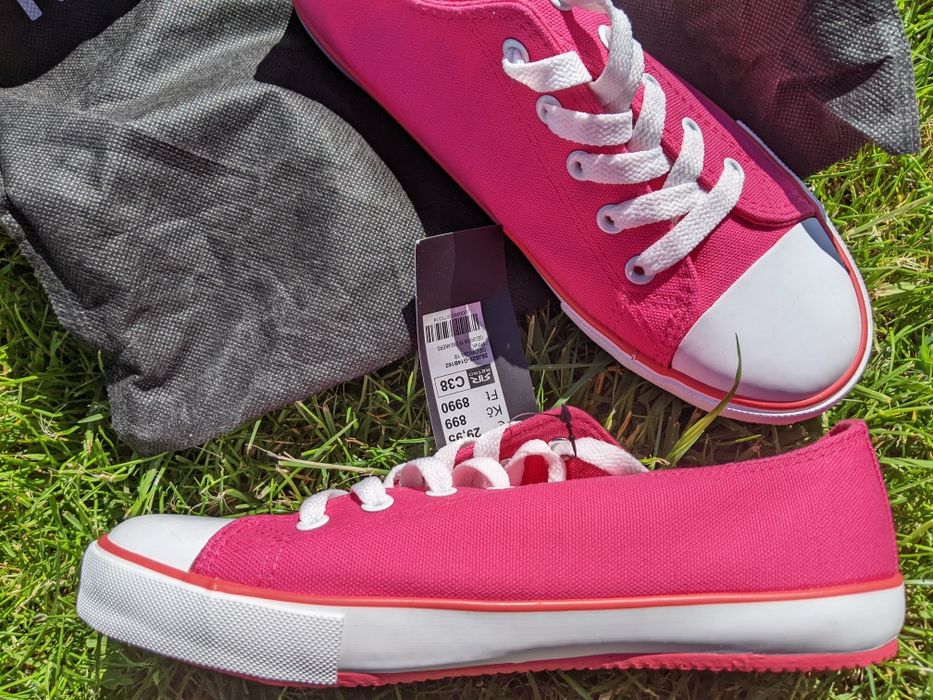 Обувки, кецове, джапанки 38 - US Polo, New Balance, Retro Jeans