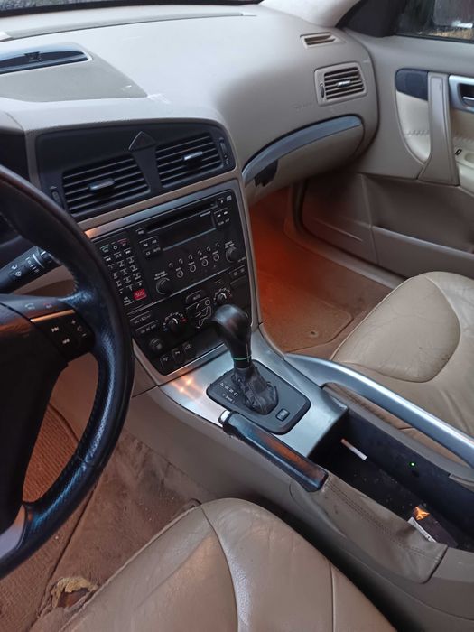 Волво Хц70 2.4д5 185 автомат на части 06г