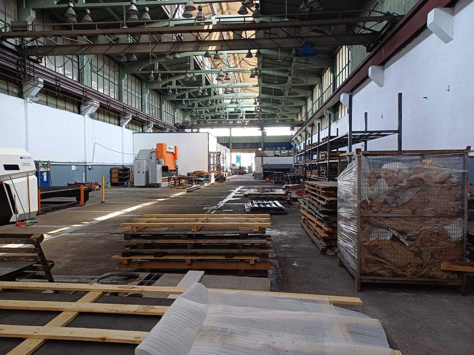 Дава се под наем Промишлена сграда в Пловдив, Индустриална зона - Юг - 1300 кв.м за 4080 € - Снимка #12