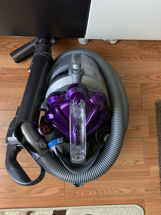 Aspirator Dyson DC 20 Stowaway Allergy parquet