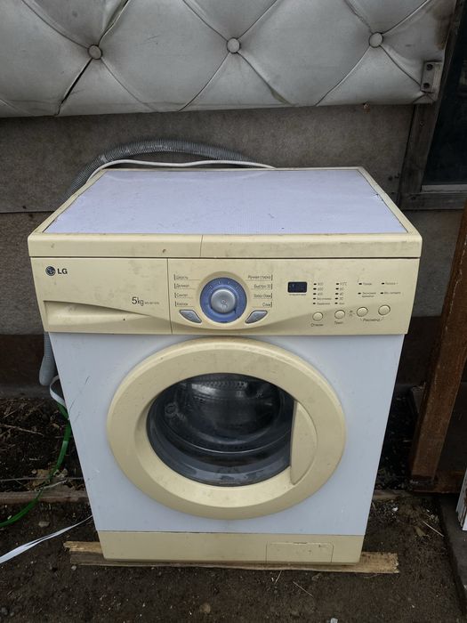 Продам стиральную машину