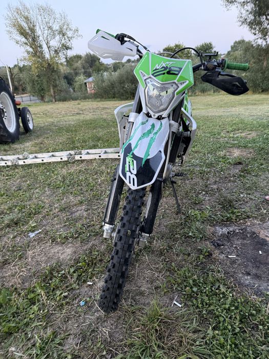 Motocros 250 nou nout