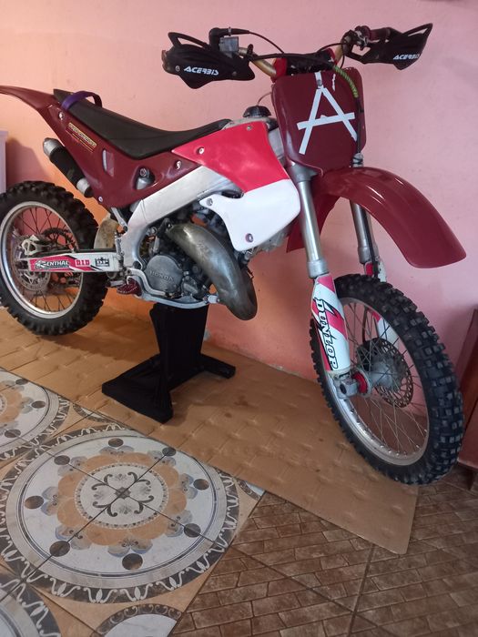 125cc power 2t  piston,  biela. Discuri. Ambreiaj  au 70 ore.