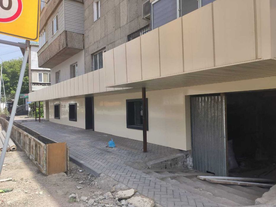 Сдается коммерческое помещение 230м²