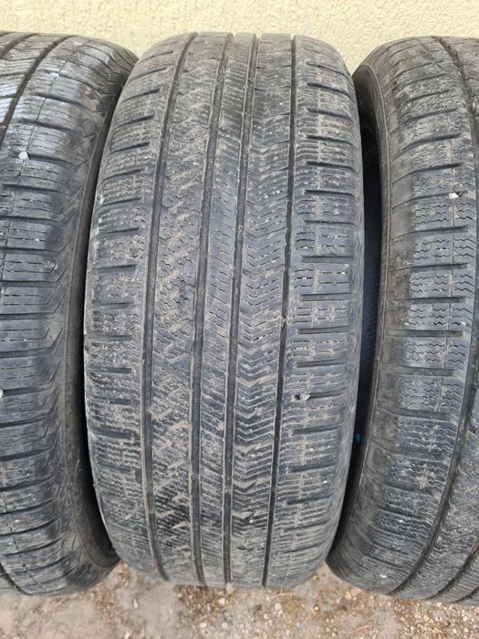 4 бр. всесезонни гуми 235/55/18 Vredestein DOT 5116 2x6 mm 2x5 mm