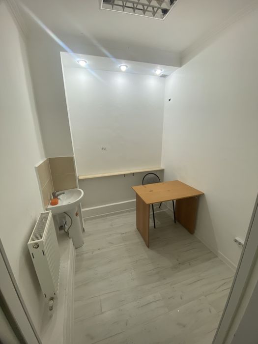 Сдам кабинет на длительный срок.