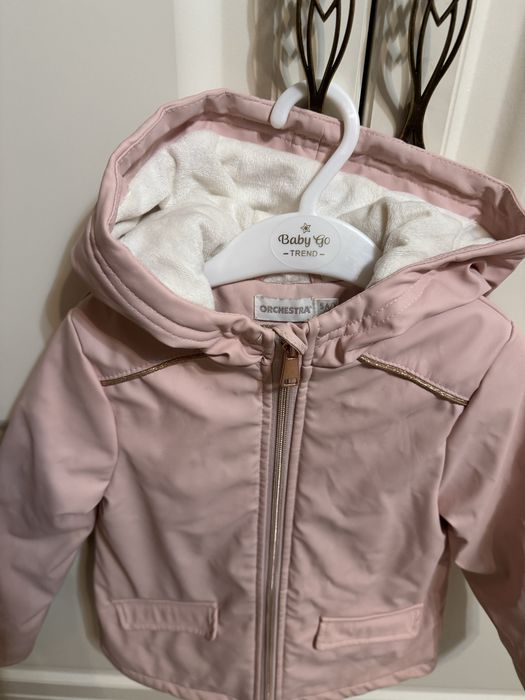 Продам детскую куртку