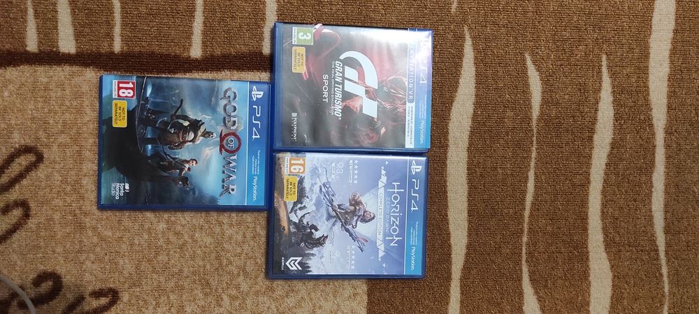 Плейстейшън 4+3 игри