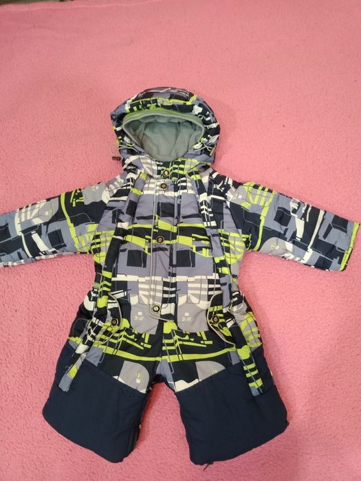 Комбинезон,коврик, стульчик, коляска