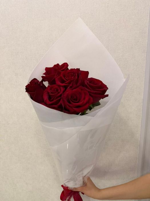 Продам букеты тюльпанов и роз