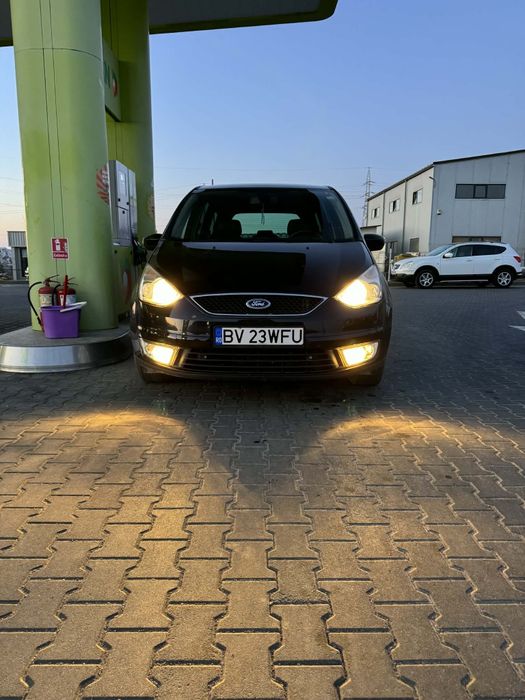Vând Ford Galaxy s-max 2007,1.8d, 7 locuri (distribuție schimbata)