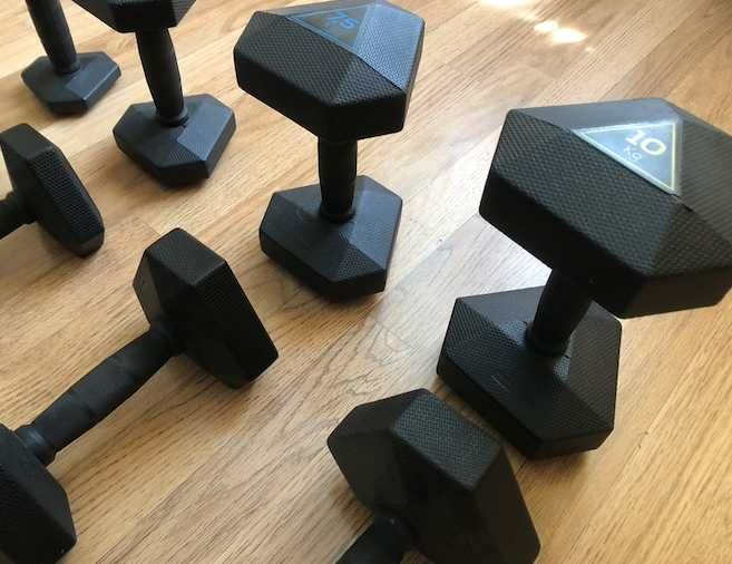 Set 8 Gantere Decathlon Domyos 2.5kg 5kg 7.5kg 10kg