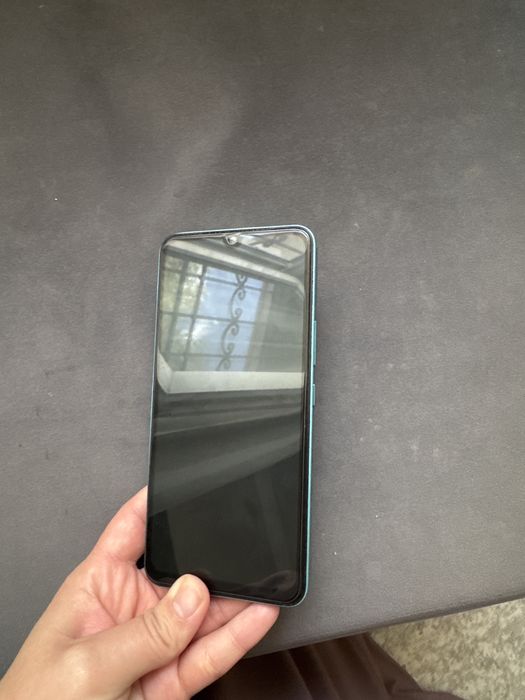 Vivo v25 продам срочно