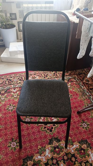 Стол стул. янги холати