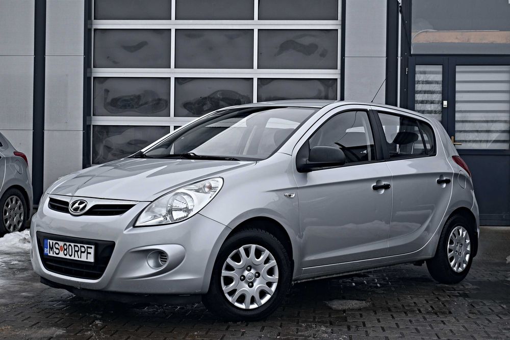-Hyundai i20 -1.4. CRDI-EURO 5-2012-