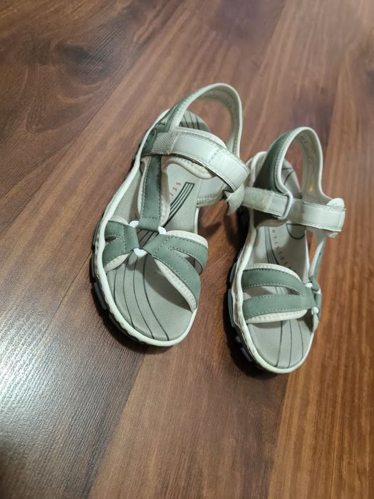 Обувь  , сандали для девочек размер 38 .