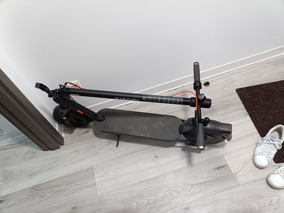Trotineta Xiaomi Scooter Elite Noua