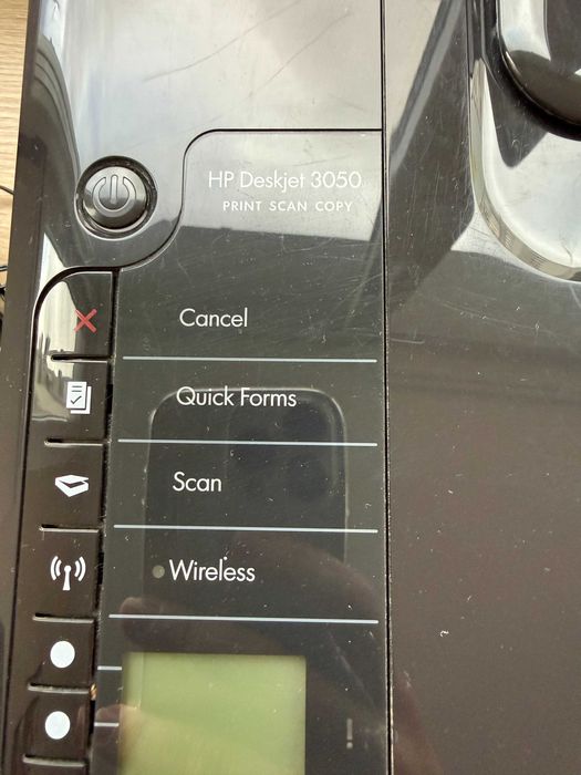 Принтер с опция за копиране и сканиране на документи HP Deskjet 3050