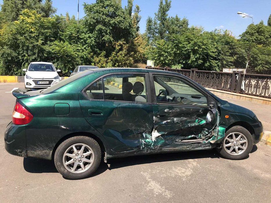 Piese pentru Toyota Prius 1 Hybrid 2002