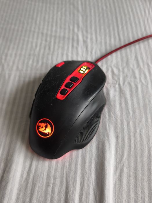 Sistem Calculator PC  gaming complet- unitate + monitor 23+ tastatura