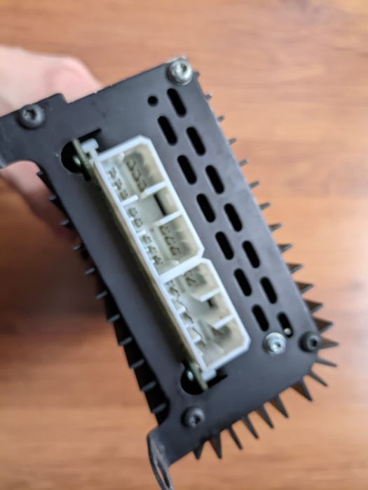 Усилитель infinity gold jeep/ mitsubishi