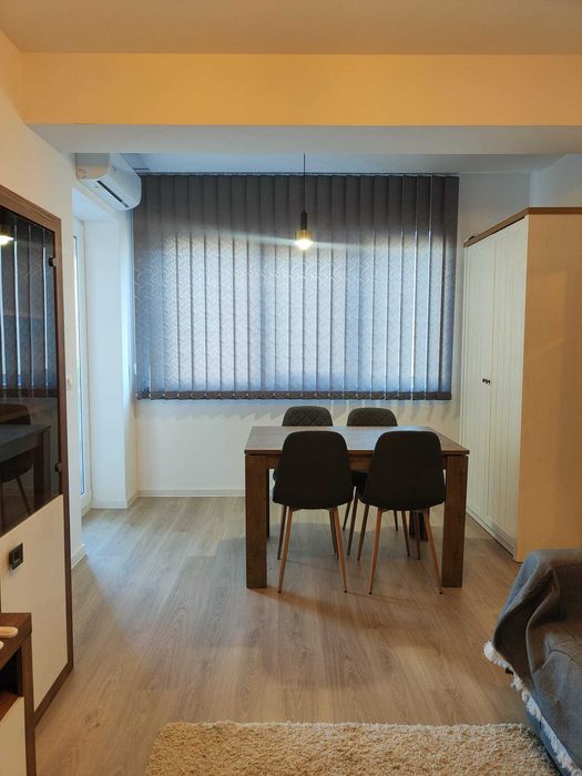 Inchiriez garsoniera noua Vulcan residece