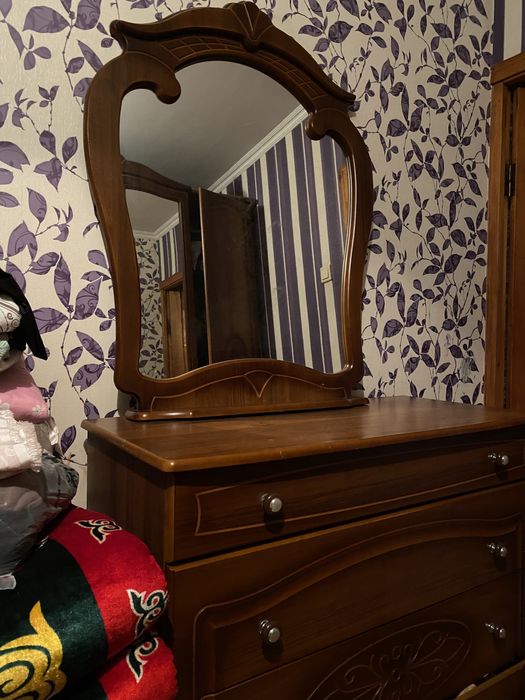Комод с зеркалом + с тумбами