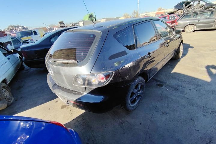 Contact cu cheie Mazda 3 2007 2.0 CiTD MT (143 hp)