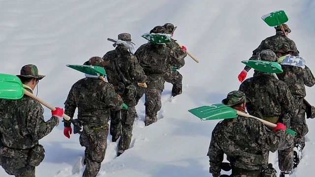 Qor Kurag yana boshqa yengil ishlargaham qöllasa böladi