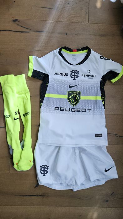 Спортен екип NIKE