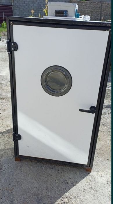 Inkubator 500 talik 90% chiqaradi 1 yil garantiya