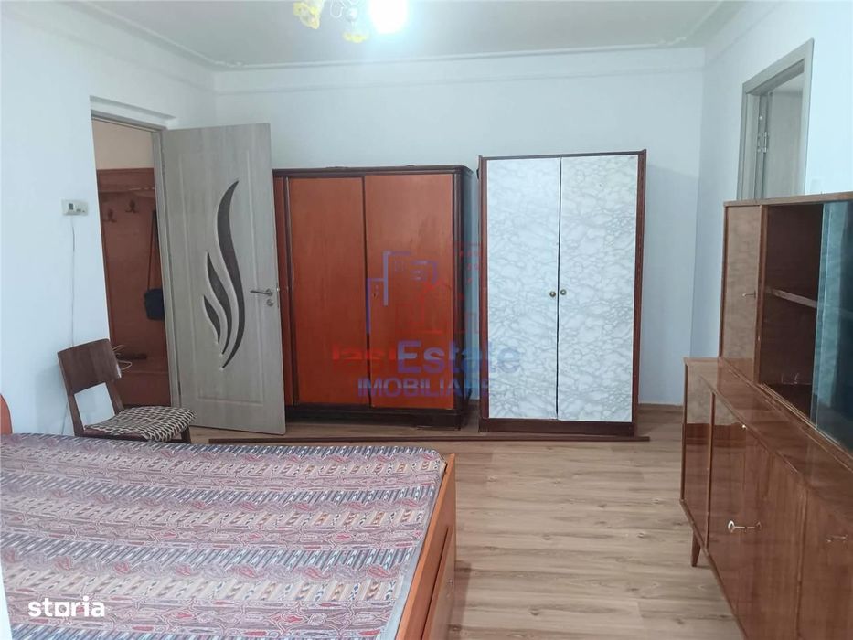 zona Colegiul Racovita Apartament 2 camere Podu Ros
