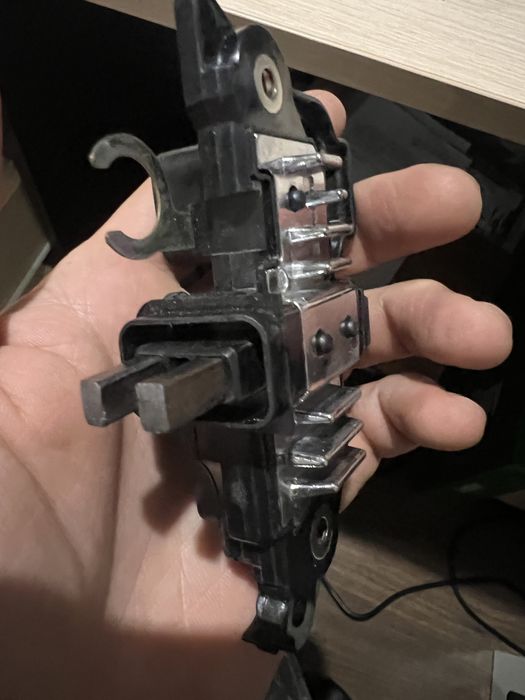 Каризма регулятор генератора новый