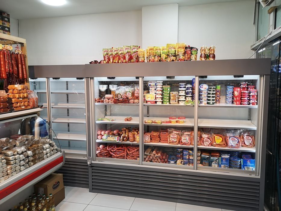 Витринный Холодильный Шкаф