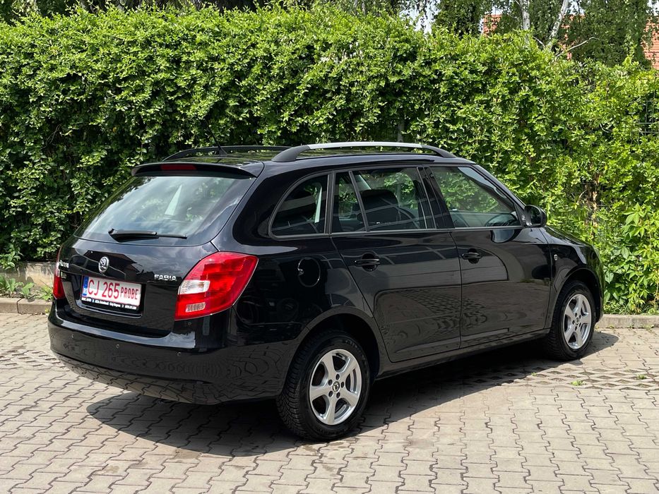 SKODA Fabia 2014 — imagine 4