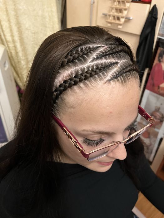 Realizez impletituri afro