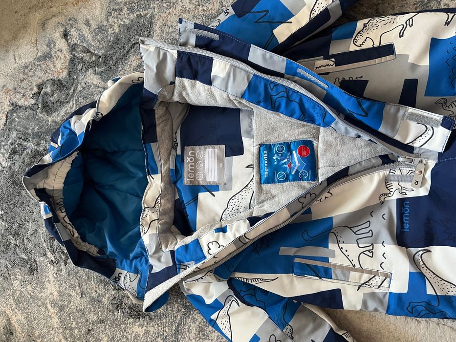 Combinezon de iarnă pentru băieți