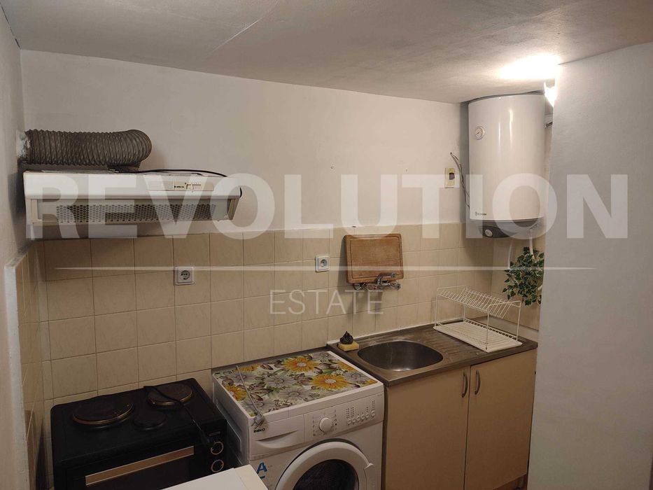 Изгодно предложение! Двустаен апартамент в района на Центъра