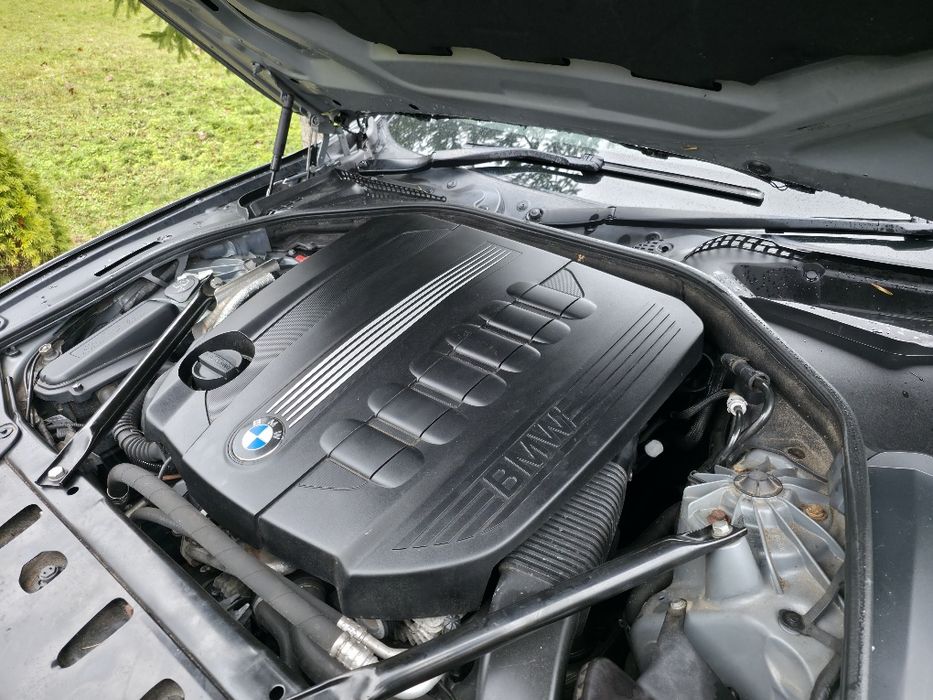 Dezmembrez F10 530D motor 3000 N57 cutie automata