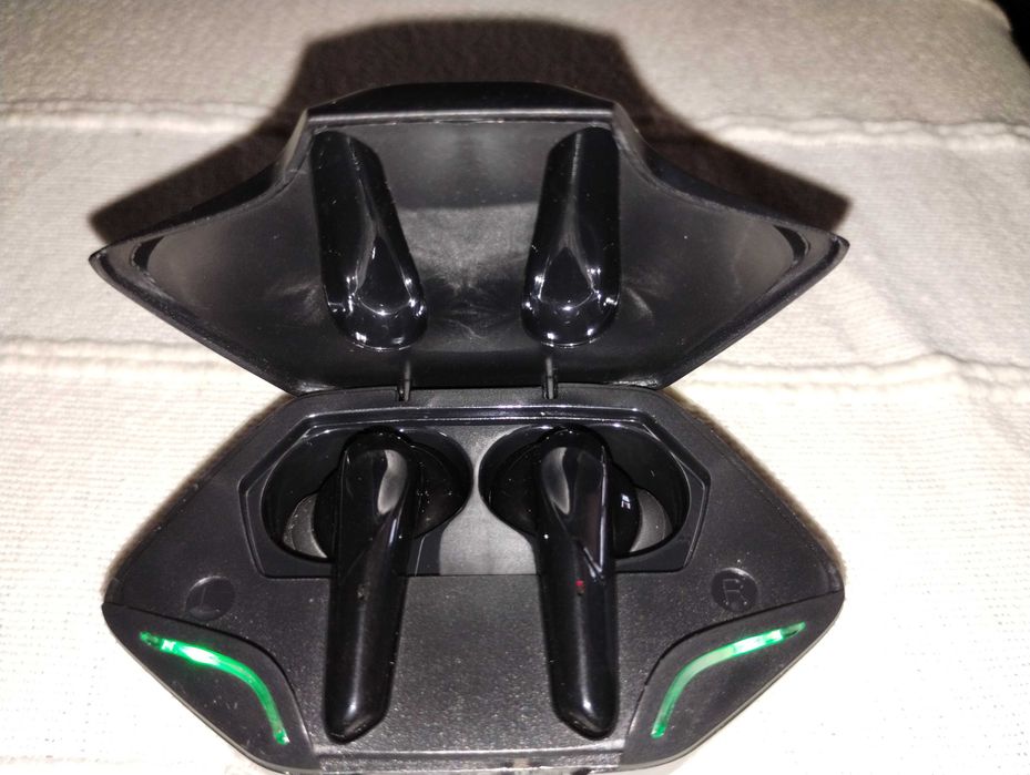 Слушалки Безжични Геймерски.X15.Pro. TWA in Ear Earpads.