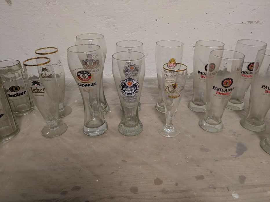 Colecție 18 halbe,pahare pentru bere sticla.