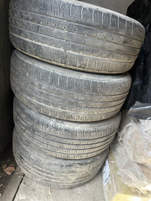 Продам шины с дисками на пассат шкода