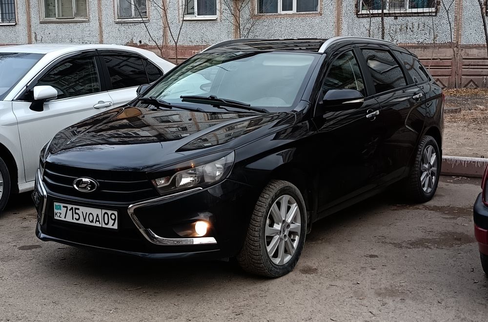 Автомобиль лада веста универсал