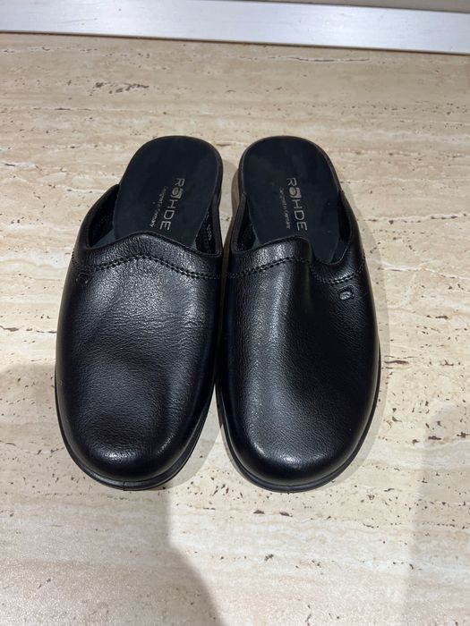Papuci de casa din piele