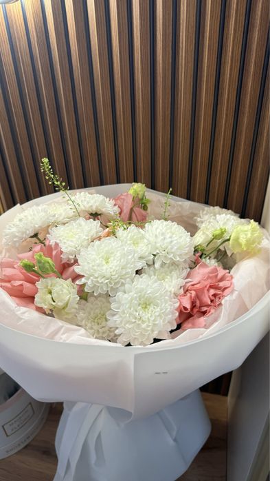 Продам цветы свежые.