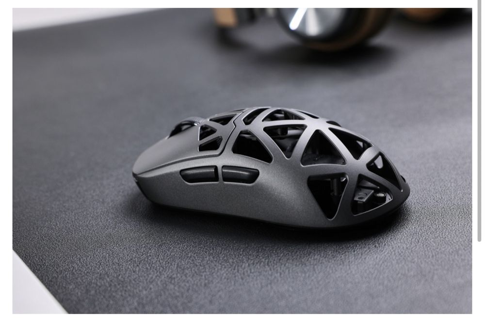 Продам мышку Mchose ax5