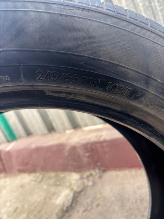Продам покрышку от Toyo